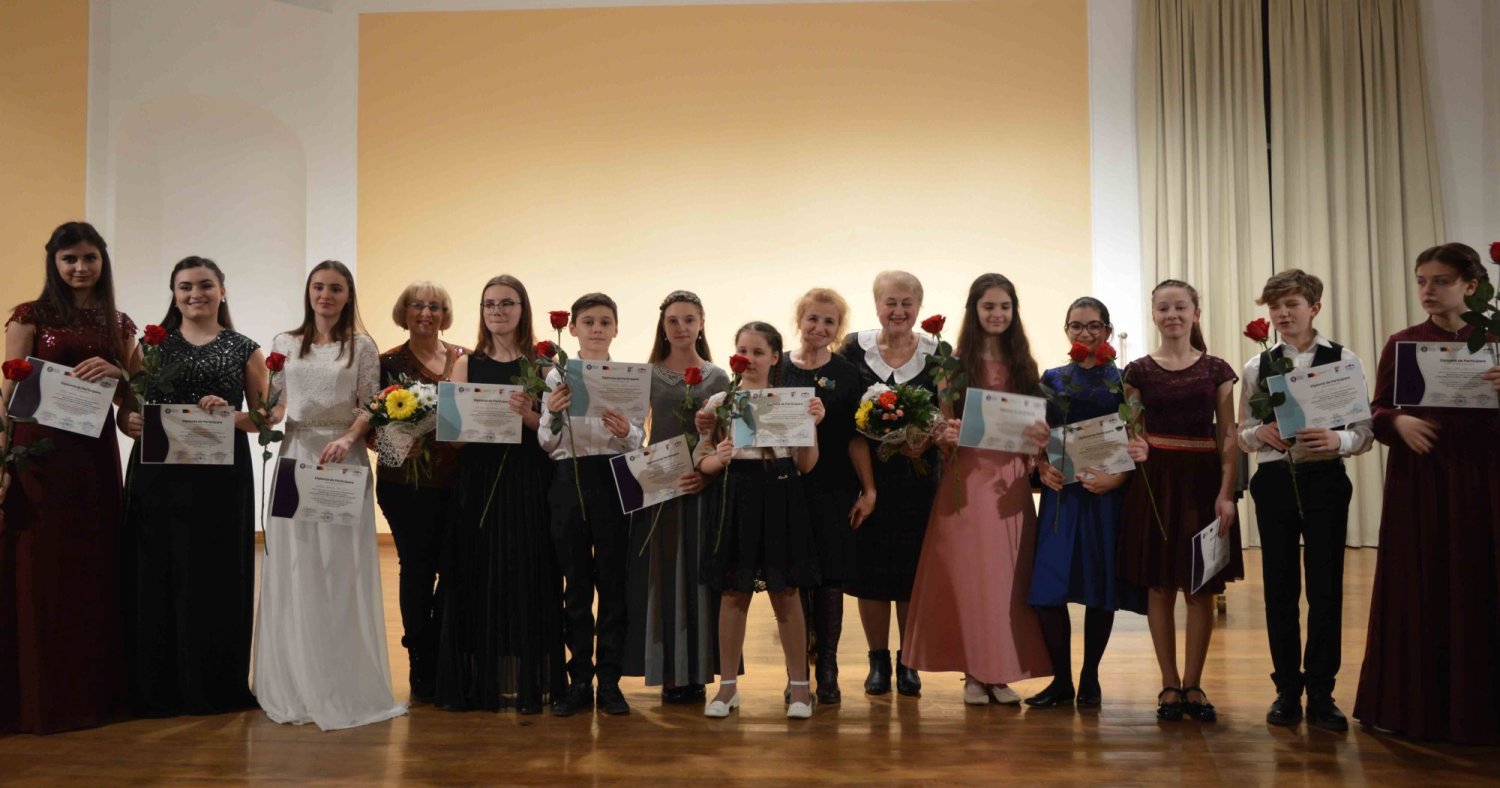 SOFR Iaşi, alături de proiectul „Masterclass - vioară şi pian”, ediţia a VIII-a 471