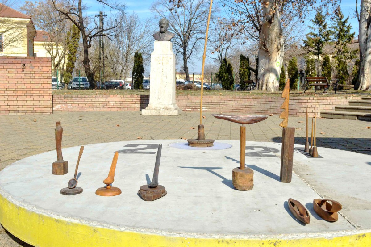 Evenimente culturale dedicate artistului Constantin Brâncuși 378