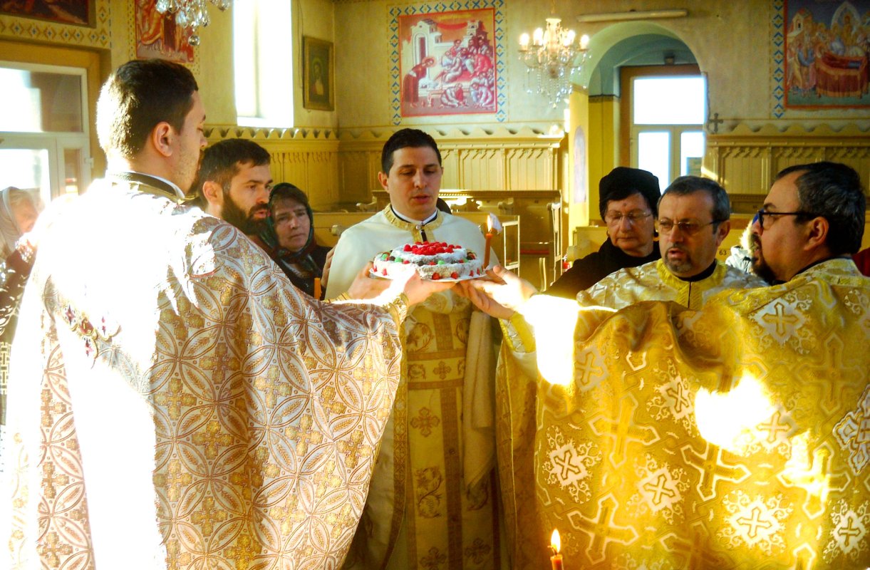 Comemorarea Mitropolitului Vasile Lăzărescu la Birda 323