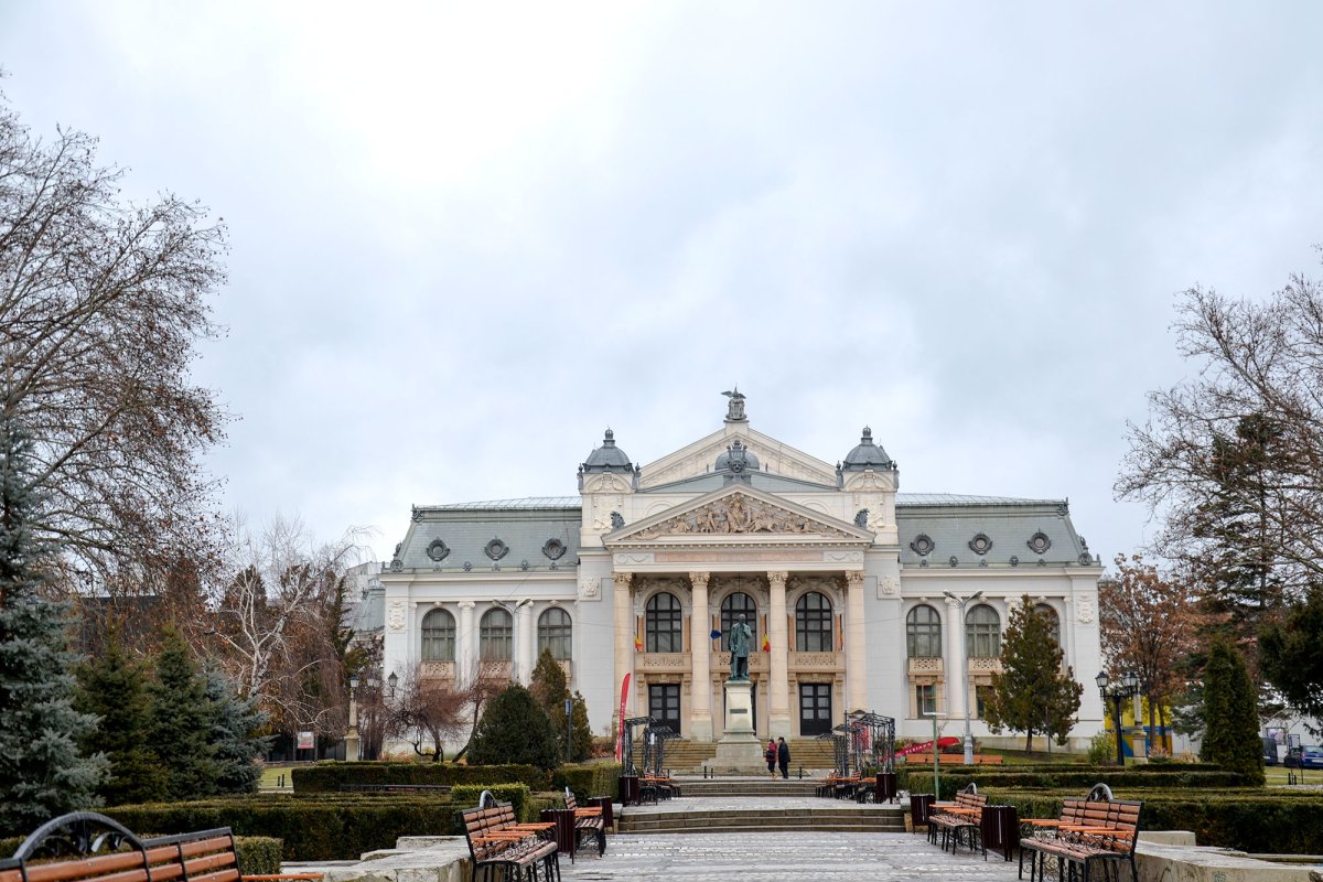 O construcție la superlativ din veacul al XIX-lea 273