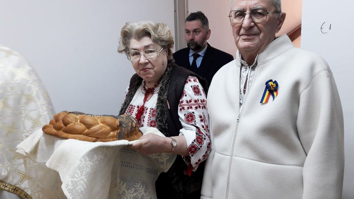 „Dumnezeu poate să umple golul sufletesc din viaţa omului” 170