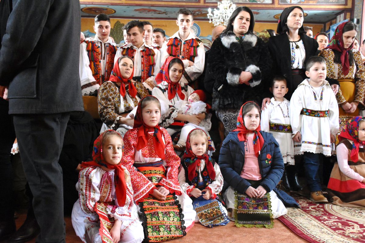 Slujiri arhiereşti în Duminica a 34-a după Rusalii 139