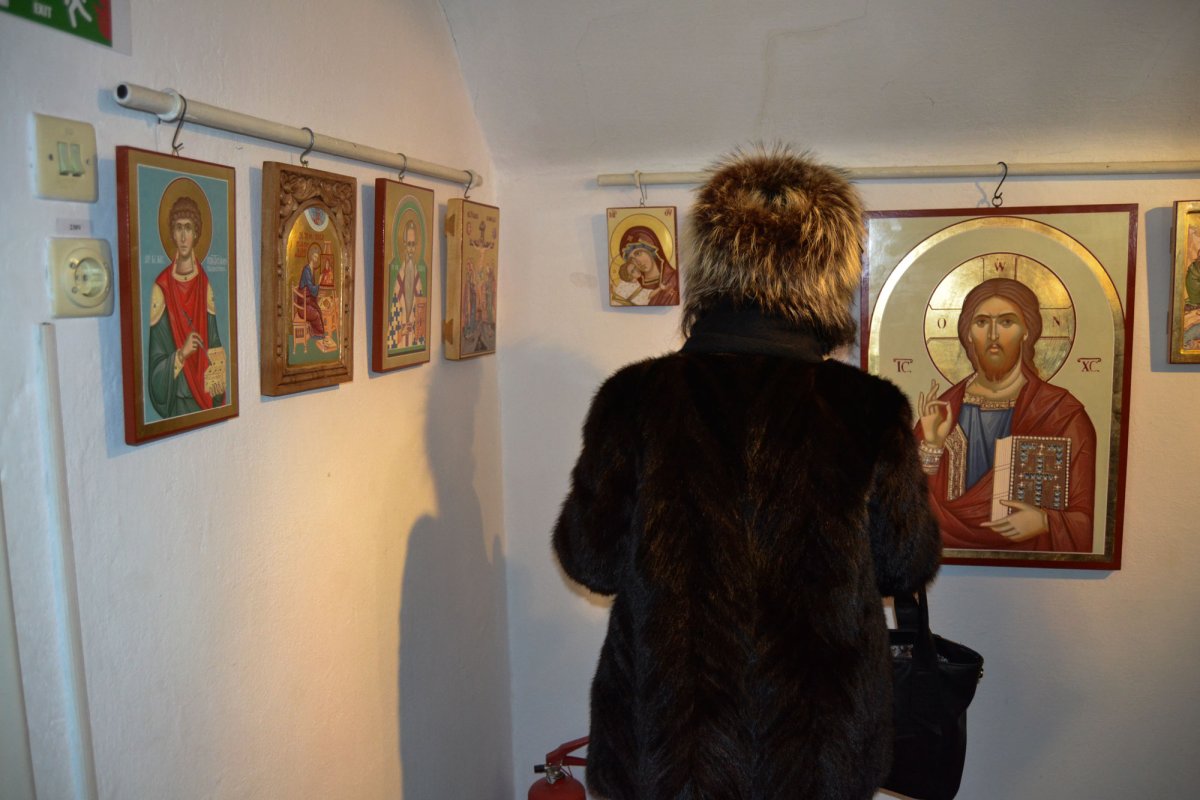 Expoziţie de icoane pe lemn la Câmpina 28