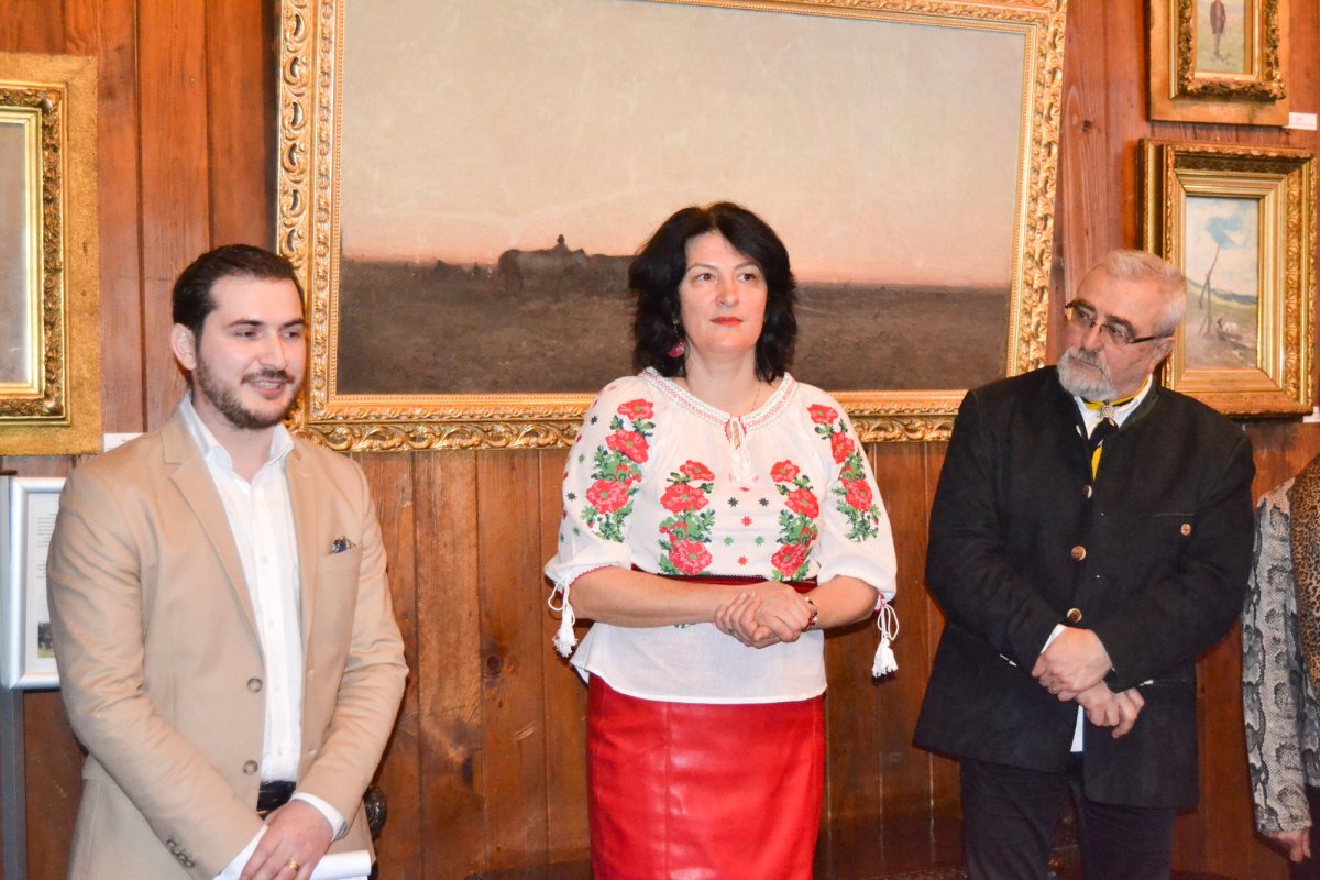 Expoziţie de icoane pe lemn la Câmpina 31