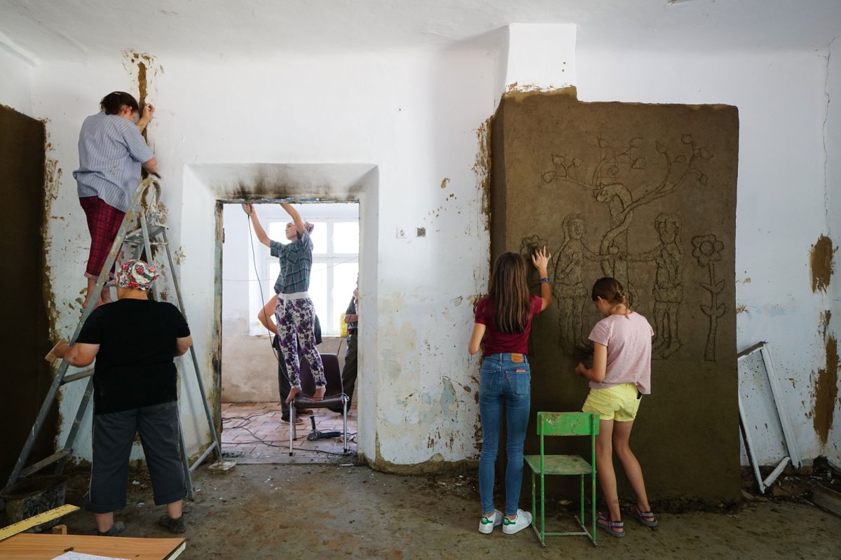 Povestea înfrățirii a două sate, cândva de olari 17