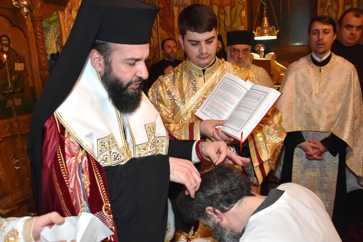 Tundere în monahism la Mănăstirea Vasiova 115523