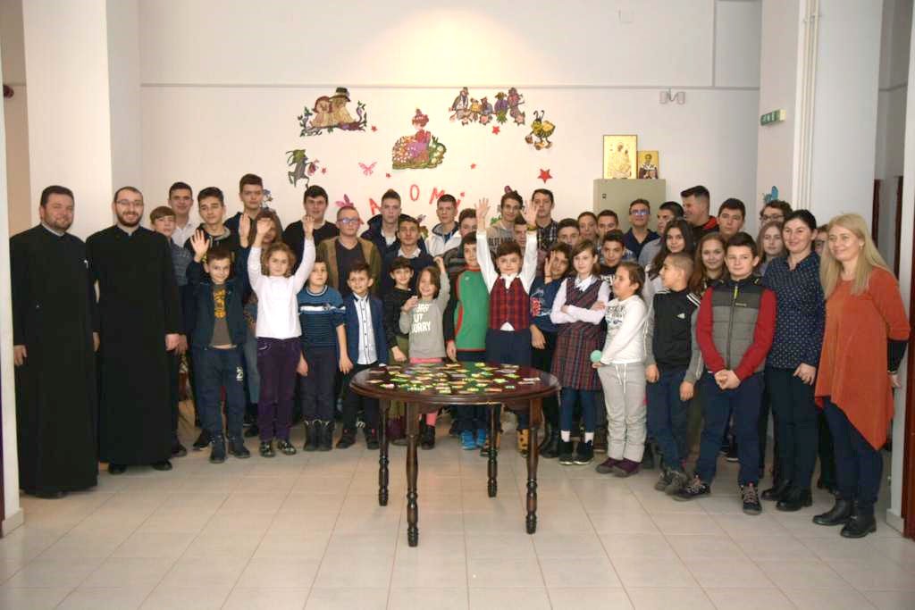 Campanii sociale şi filantropice de Mărţişor 115463