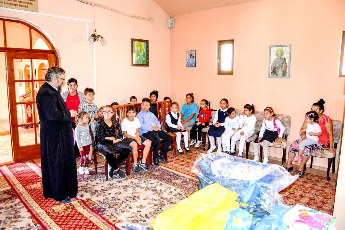 Bilanțul activităților sociale în Arhiepiscopia Tomisului 115368