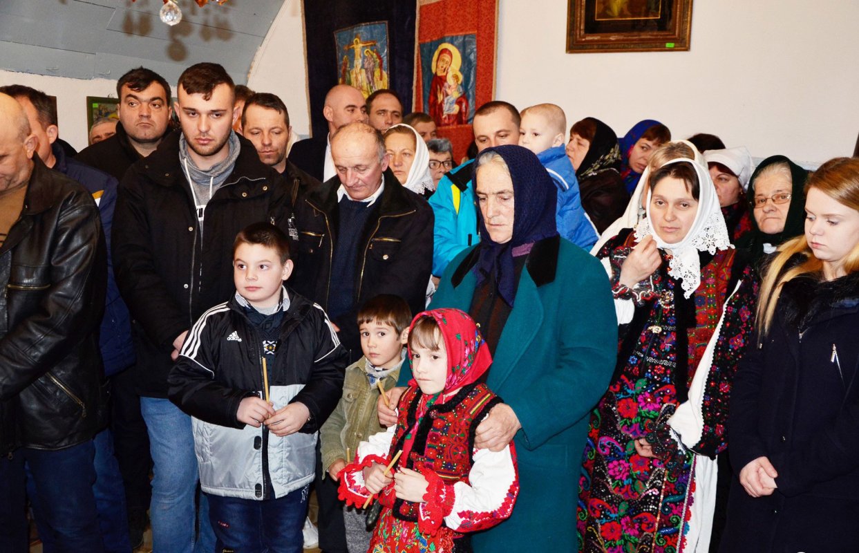 Slujiri arhierești în Duminica Înfricoșătoarei Judecăți 115278