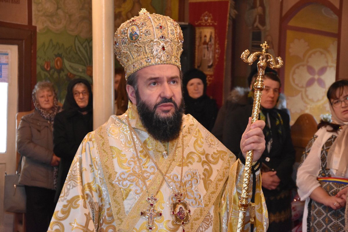Slujiri arhierești în Duminica Înfricoșătoarei Judecăți 115281