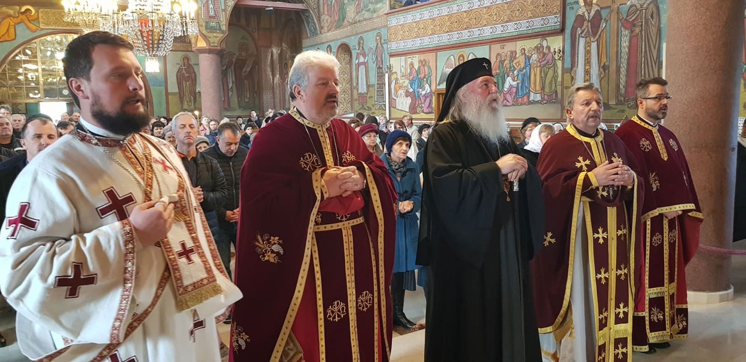 Slujiri arhierești în Duminica Înfricoșătoarei Judecăți 115283