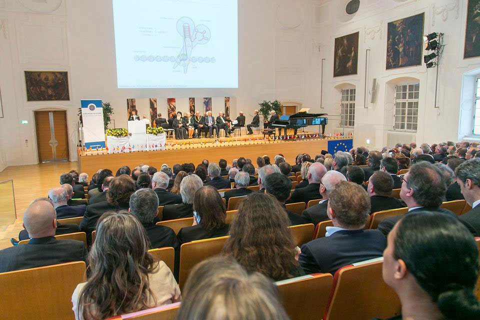Înaltpreasfinţitul Mitropolit Andrei, la Academia Europeană pentru Ştiinţe şi Arte din Salzburg 115168