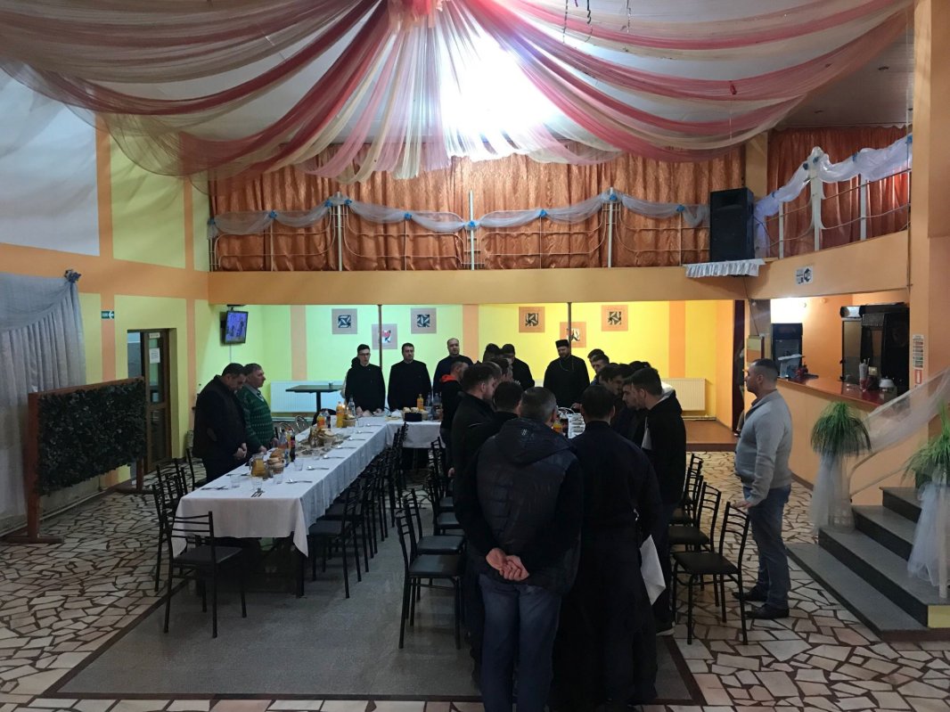 Proiectul eparhial „În temniţă am fost şi aţi venit la Mine” 115158