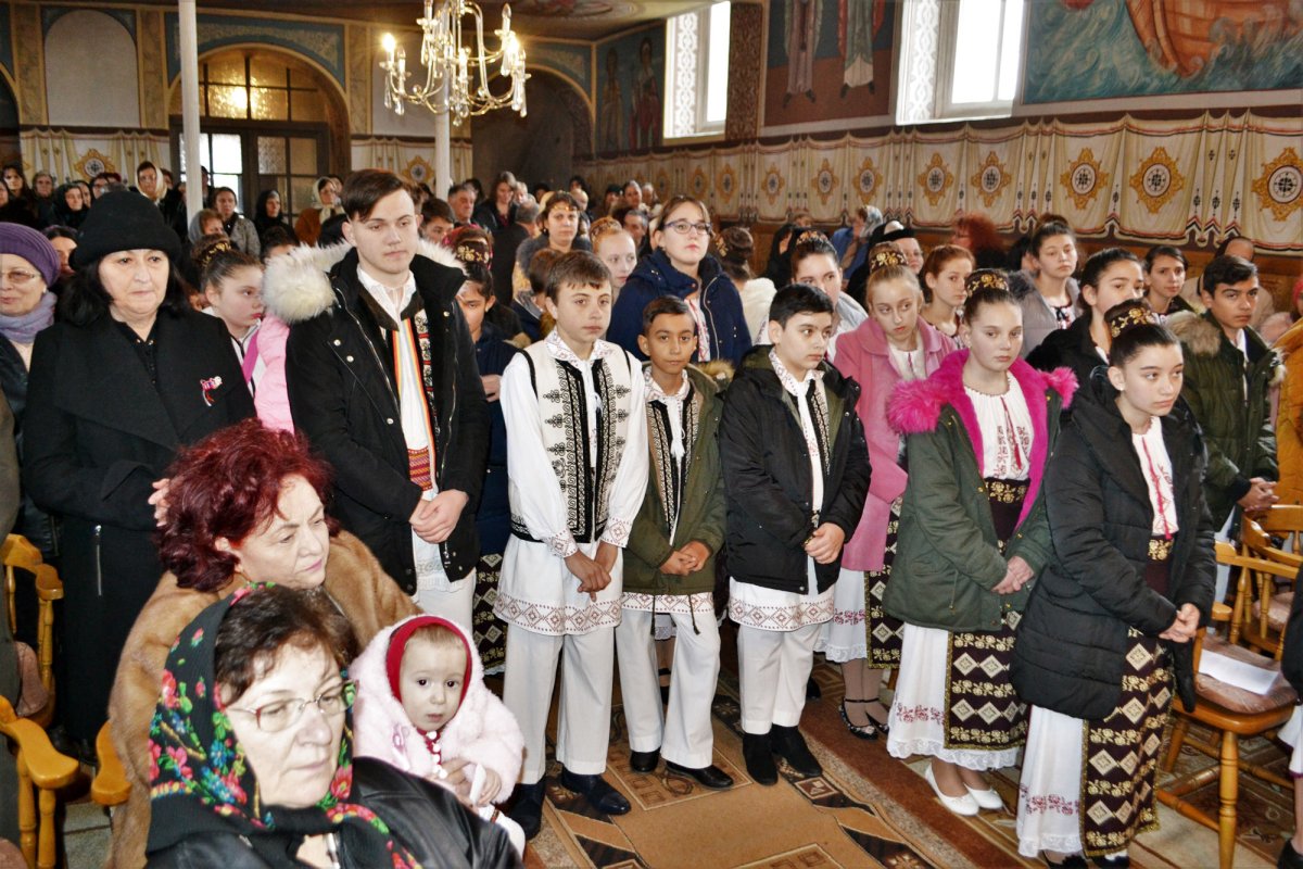 Sărbătoarea fiilor satului, la Topolovățu Mare, județul Timiș 115136