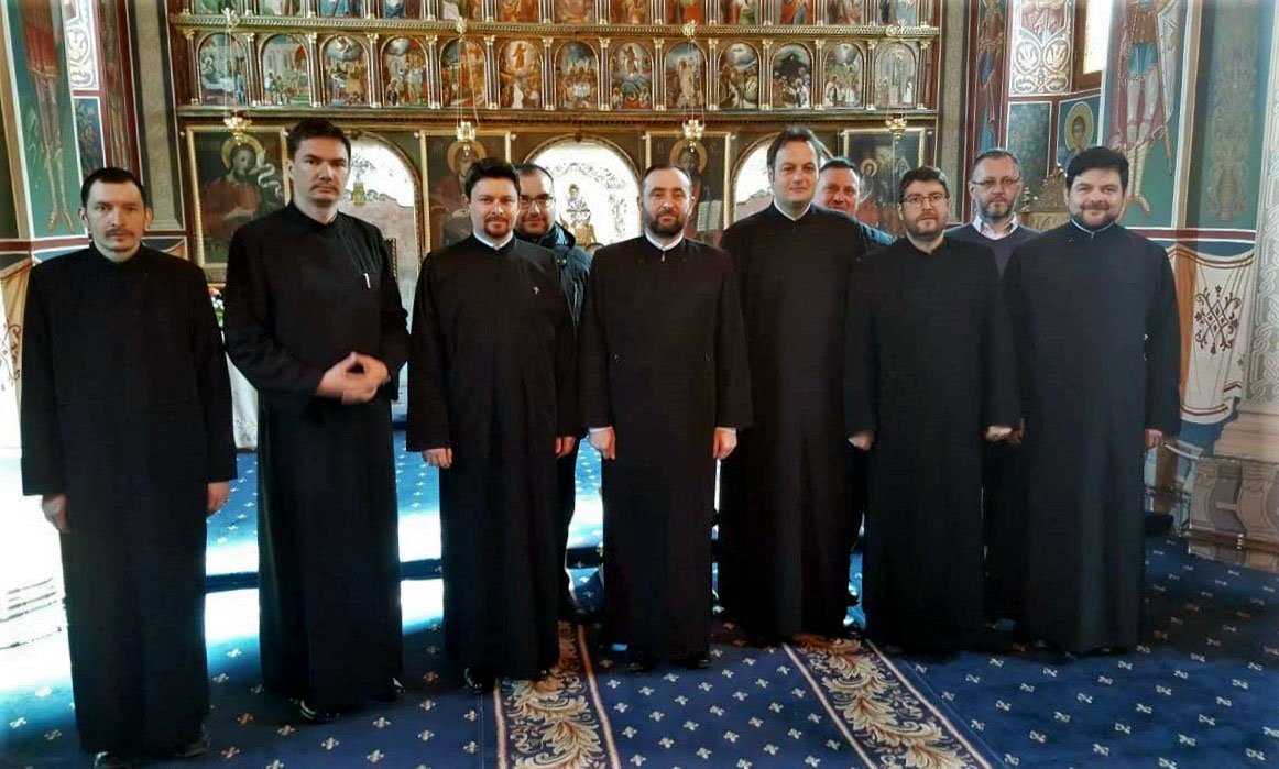 Ședință cu preoții în Protopopiatul Cluj I, despre activitățile cu tinerii și „Anul Omagial” 115126