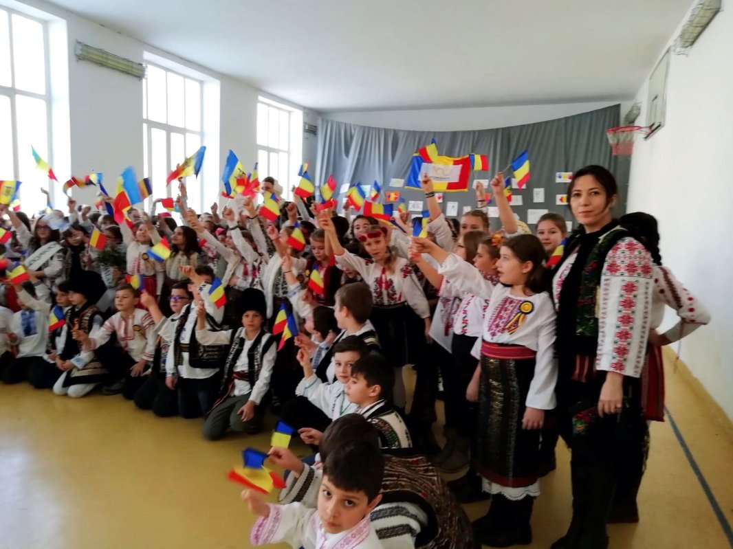 Misiunea unei preotese din ţinutul Neamţului 114961