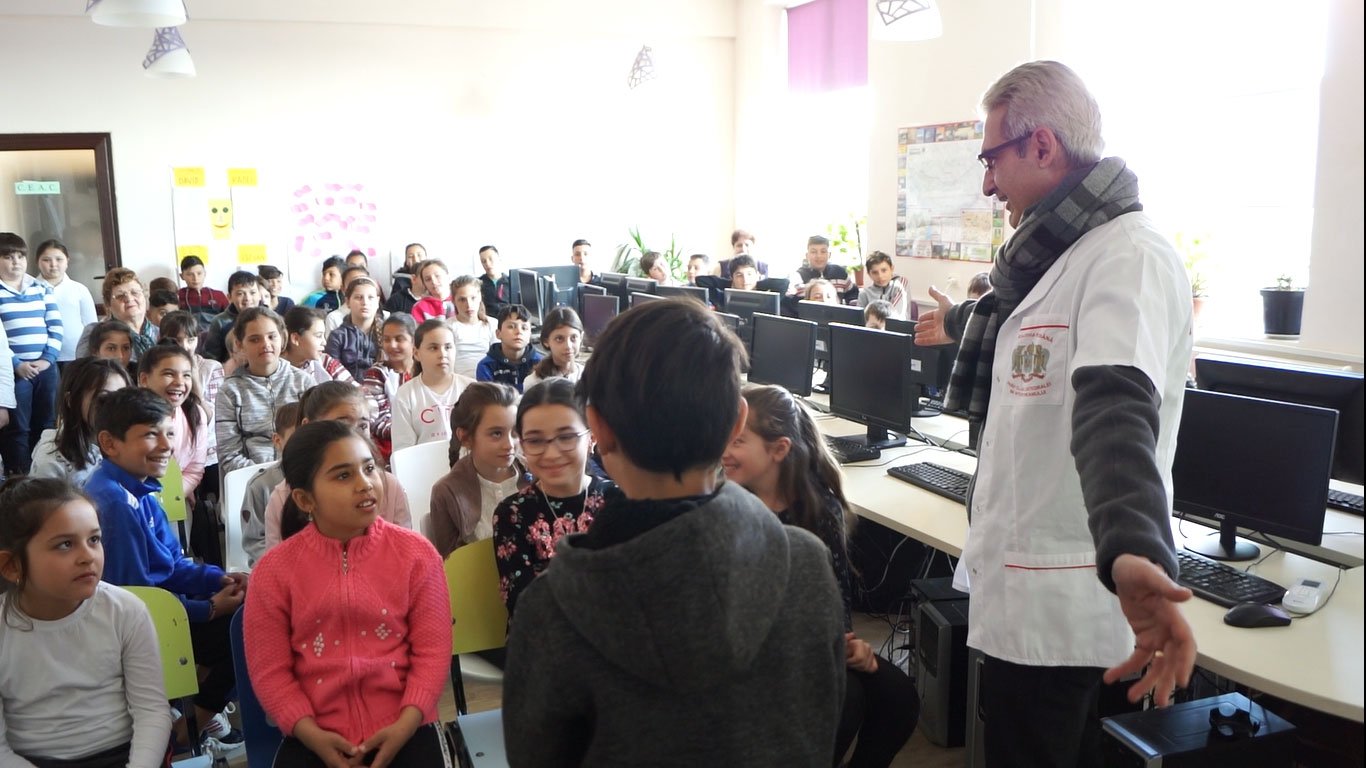 Noțiuni de igienă personală predate la 450 de elevi 114973