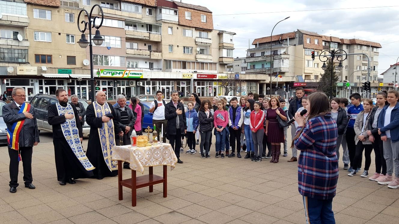 Deţinuţii politici anticomunişti omagiați la Huedin 114866