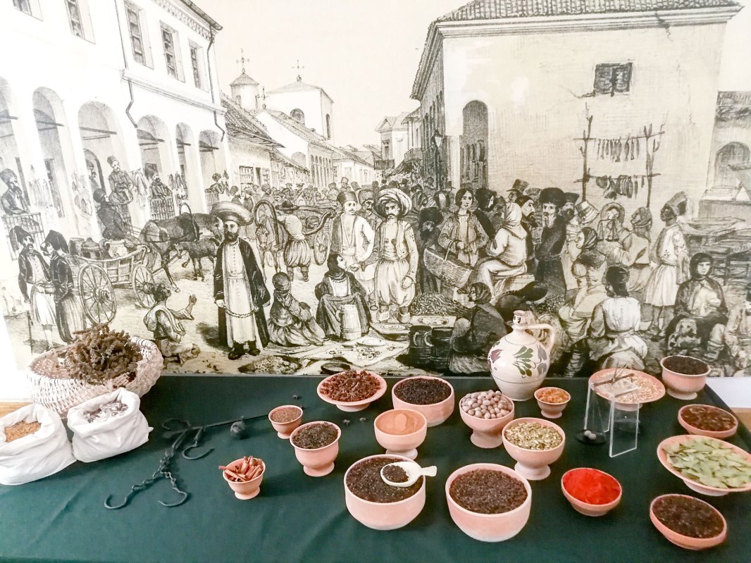 O istorie fascinantă a miresmelor 114732