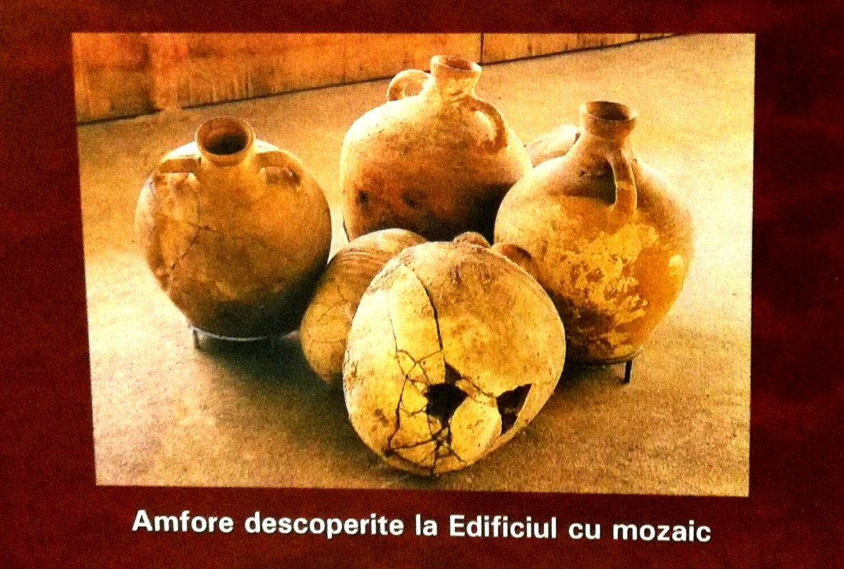 O istorie fascinantă a miresmelor 114733