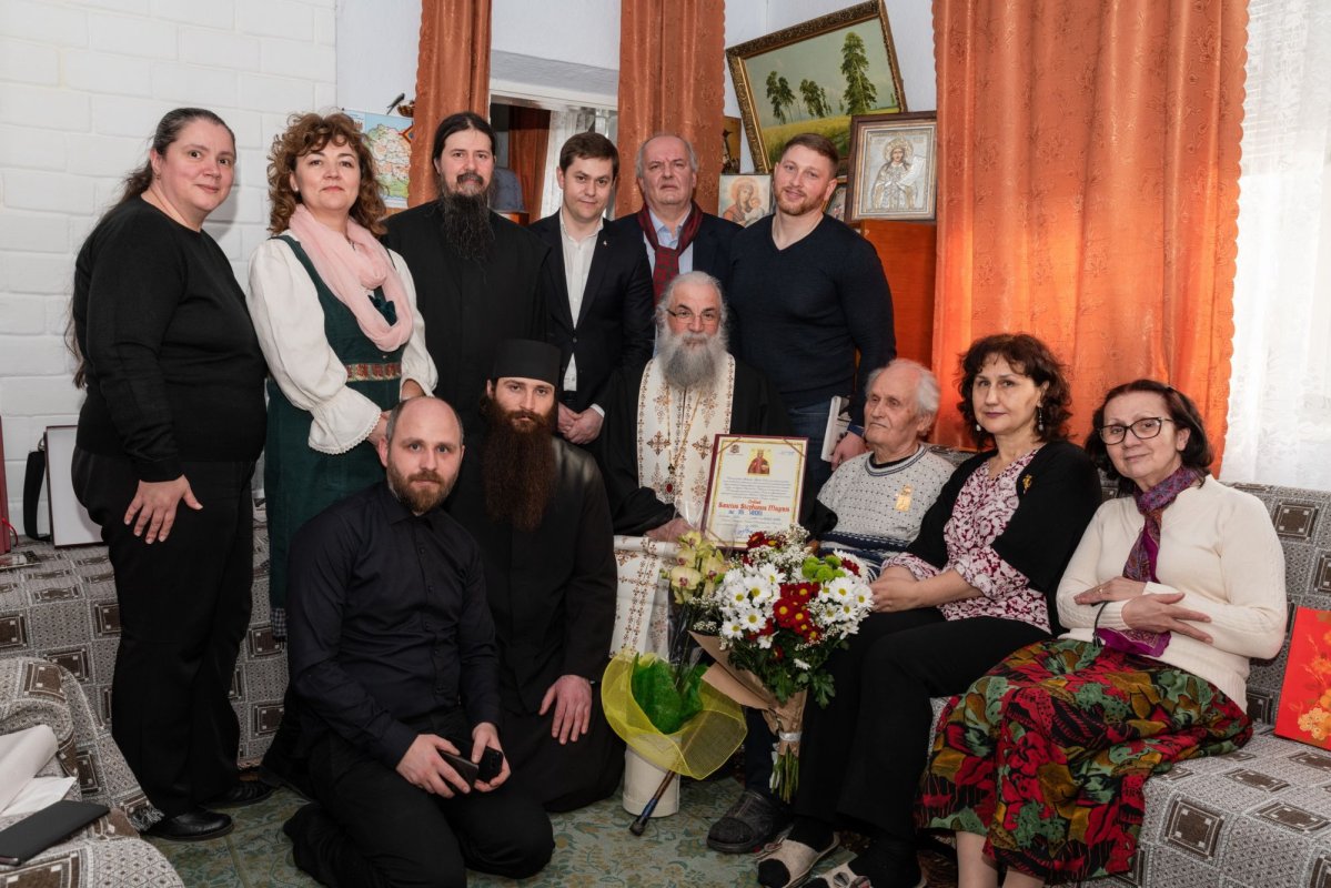 Ordinul „Sanctus Stephanus Magnus” pentru scriitorul basarabean Ion Moraru 114722