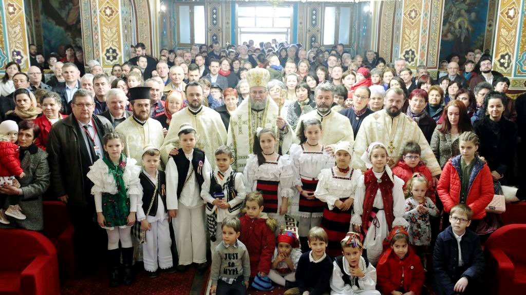 Slujiri arhierești în Duminica Izgonirii lui Adam din Rai 114786