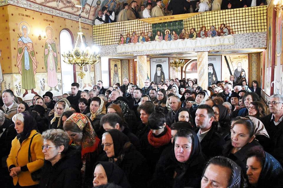 Slujiri arhierești în Duminica Izgonirii lui Adam din Rai 114798