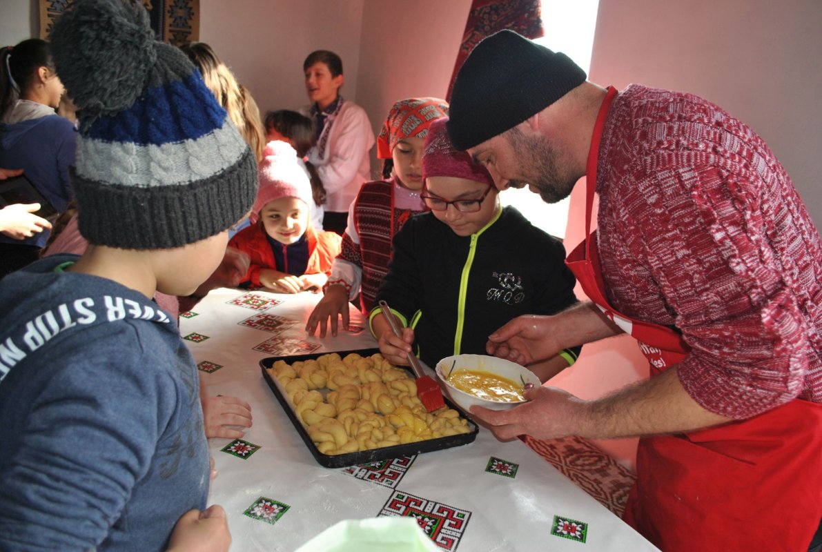 „Hristos: sufletul satului meu” în parohiile Buhăieni şi Drăgăneşti 114658