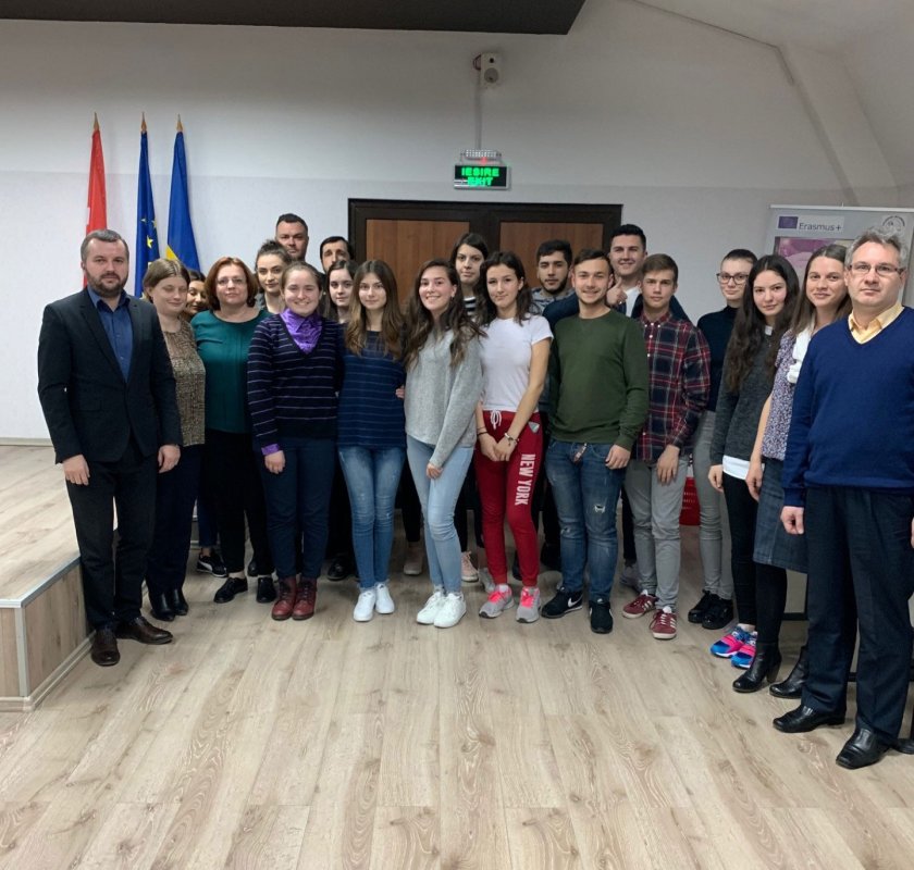 Concurs judeţean la Râmnicu Vâlcea 114576