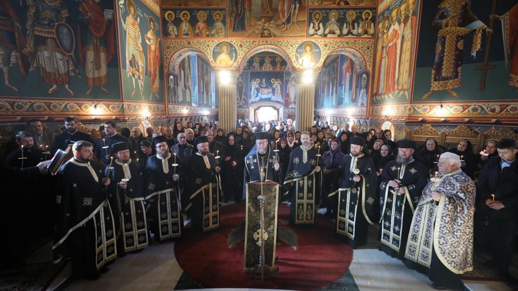 Slujiri arhierești în prima săptămână din Postul Mare 114491