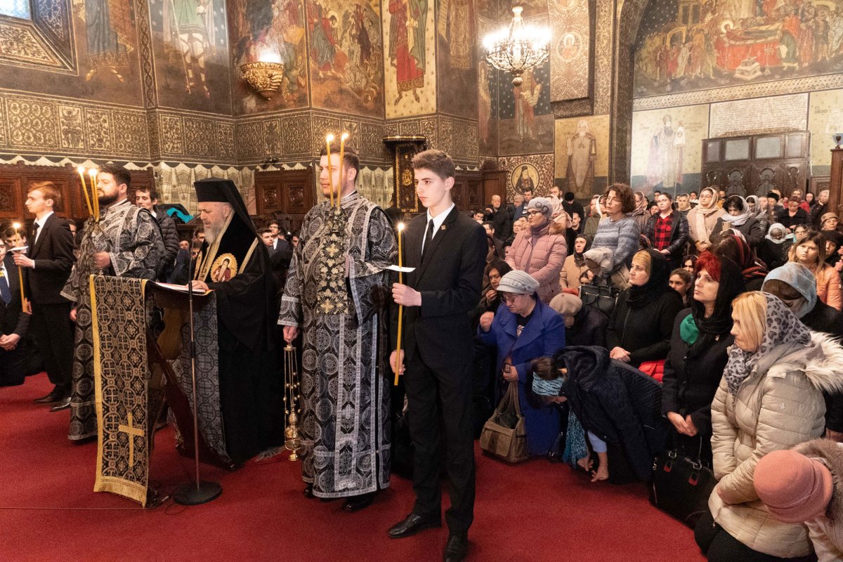 Ultima parte a slujbei Canonului cel Mare 114465