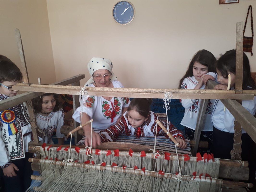 „Valori de suflet ale Conţeştilor de ieri şi de azi” 114443