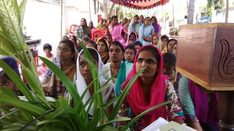 Botezuri în masă în Africa, Asia și Europa 114421