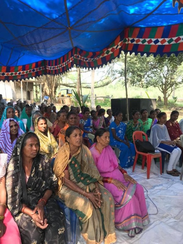 Botezuri în masă în Africa, Asia și Europa 114425