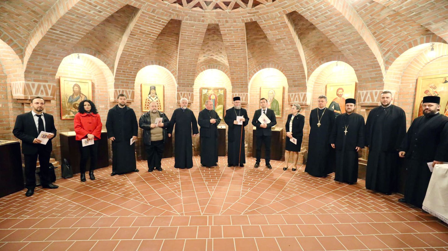 Expoziția de icoane „Chipuri din veac în veci”, ediţia a III-a, la Baia Mare 114394