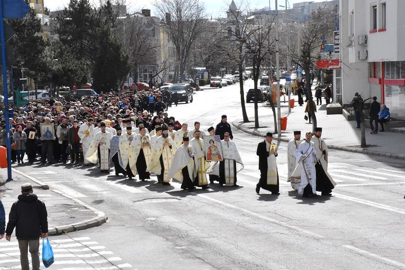 Procesiune cu icoane în municipiul Tulcea 114366