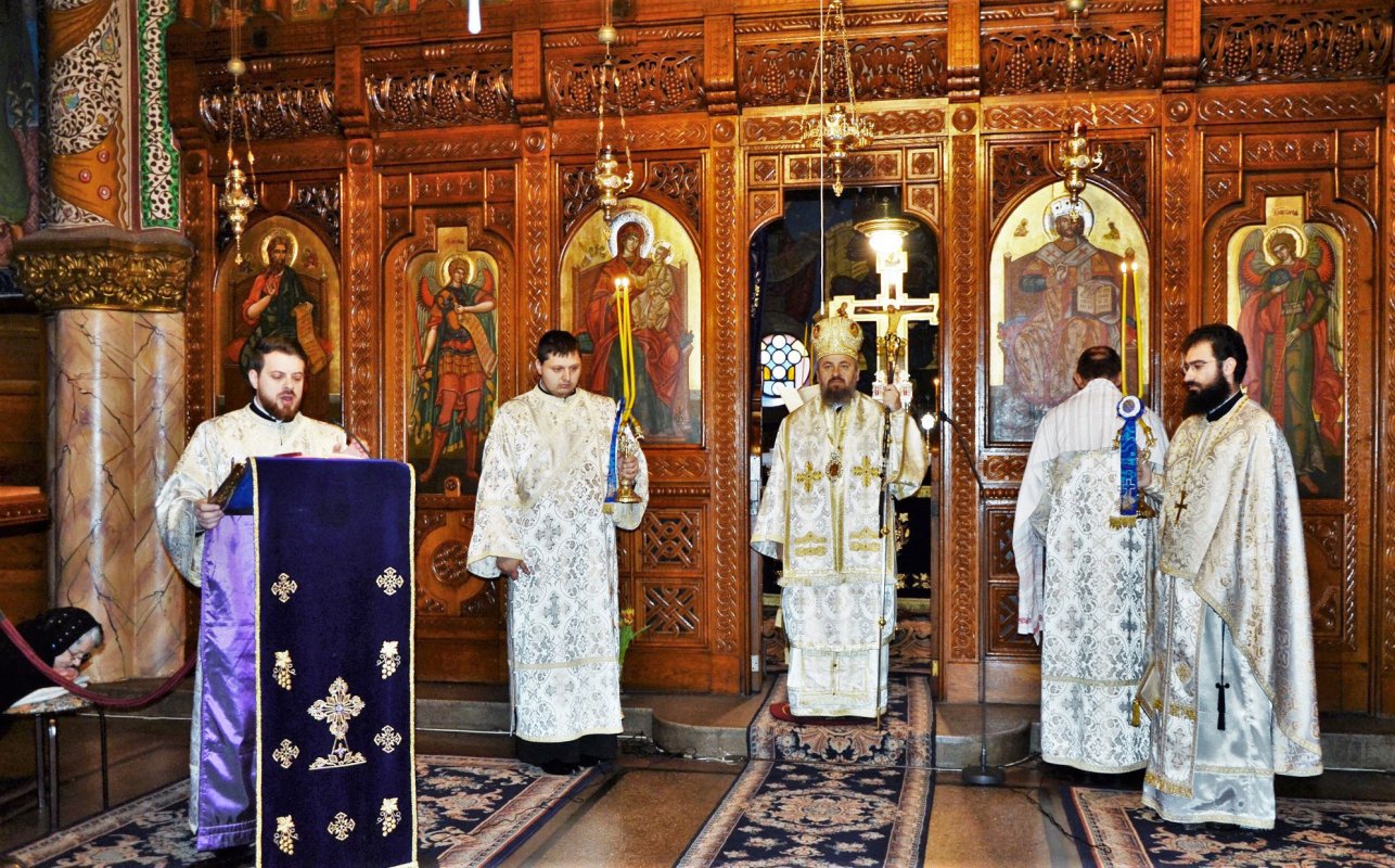 Slujiri arhierești din prima săptămână a Postului Mare 114381