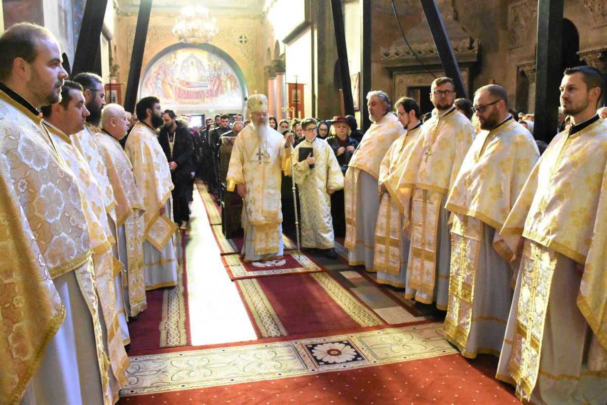 Slujiri arhierești în Duminica Ortodoxiei 114250