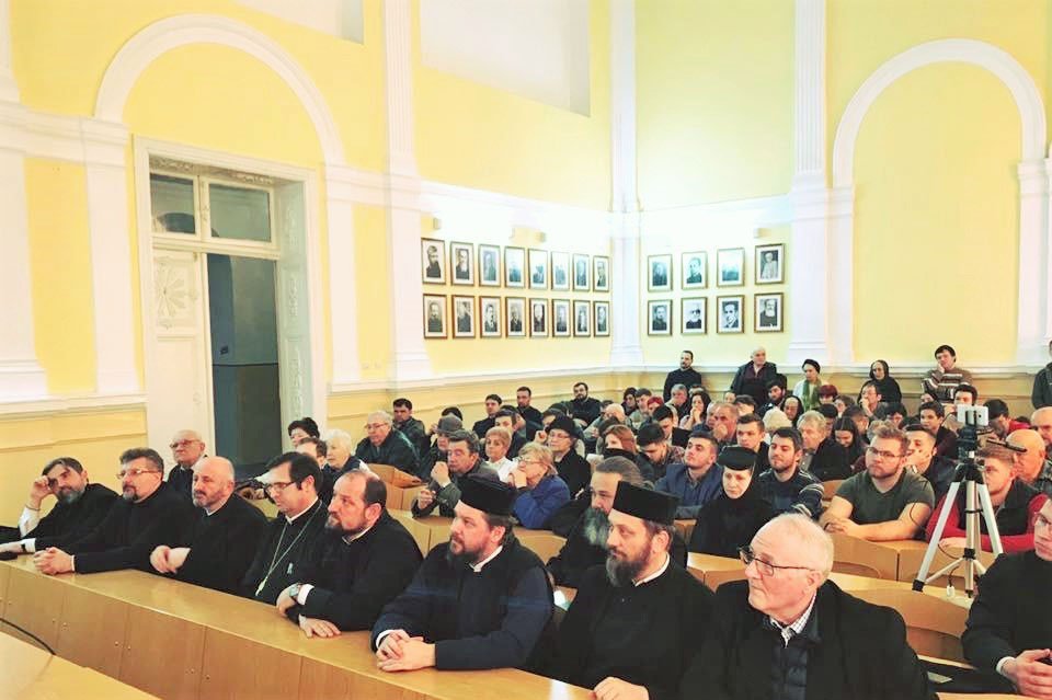 Conferință a Înaltpreasfințitului Arhiepiscop Timotei, la ASCOR Arad 114194