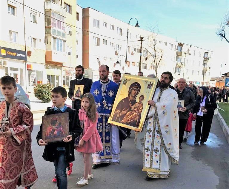 Procesiuni cu icoane și evenimente duhovnicești, cu prilejul Duminicii Ortodoxiei 114187