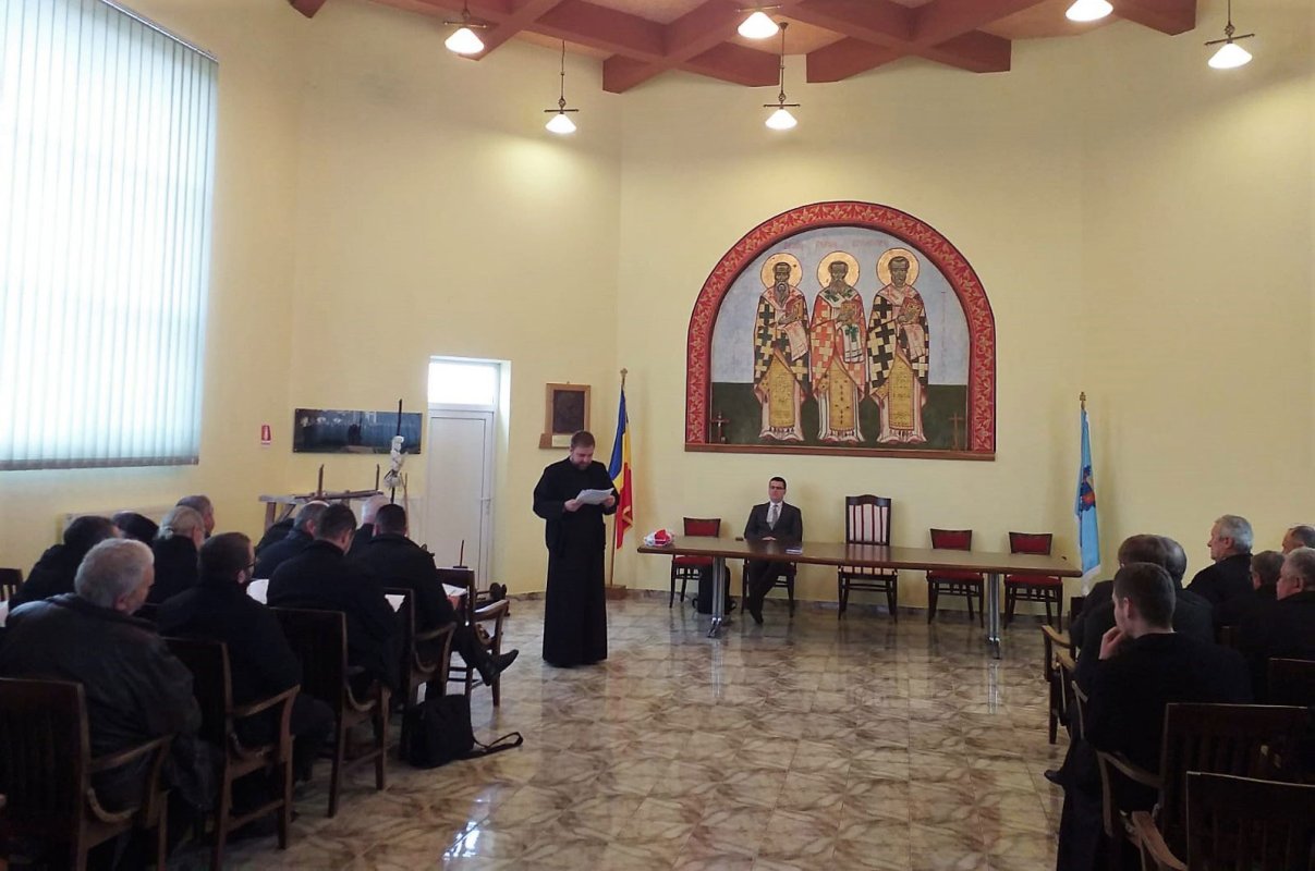 Evocarea preotului academician Ioan Lupaș, la Huedin 114121