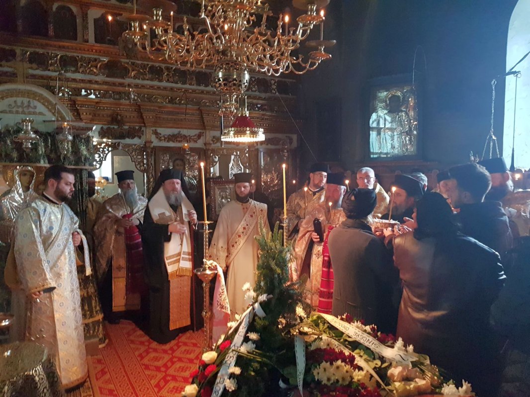 Maica Tomaida Butnaru - jertfă familială şi ascultare monahală 114074