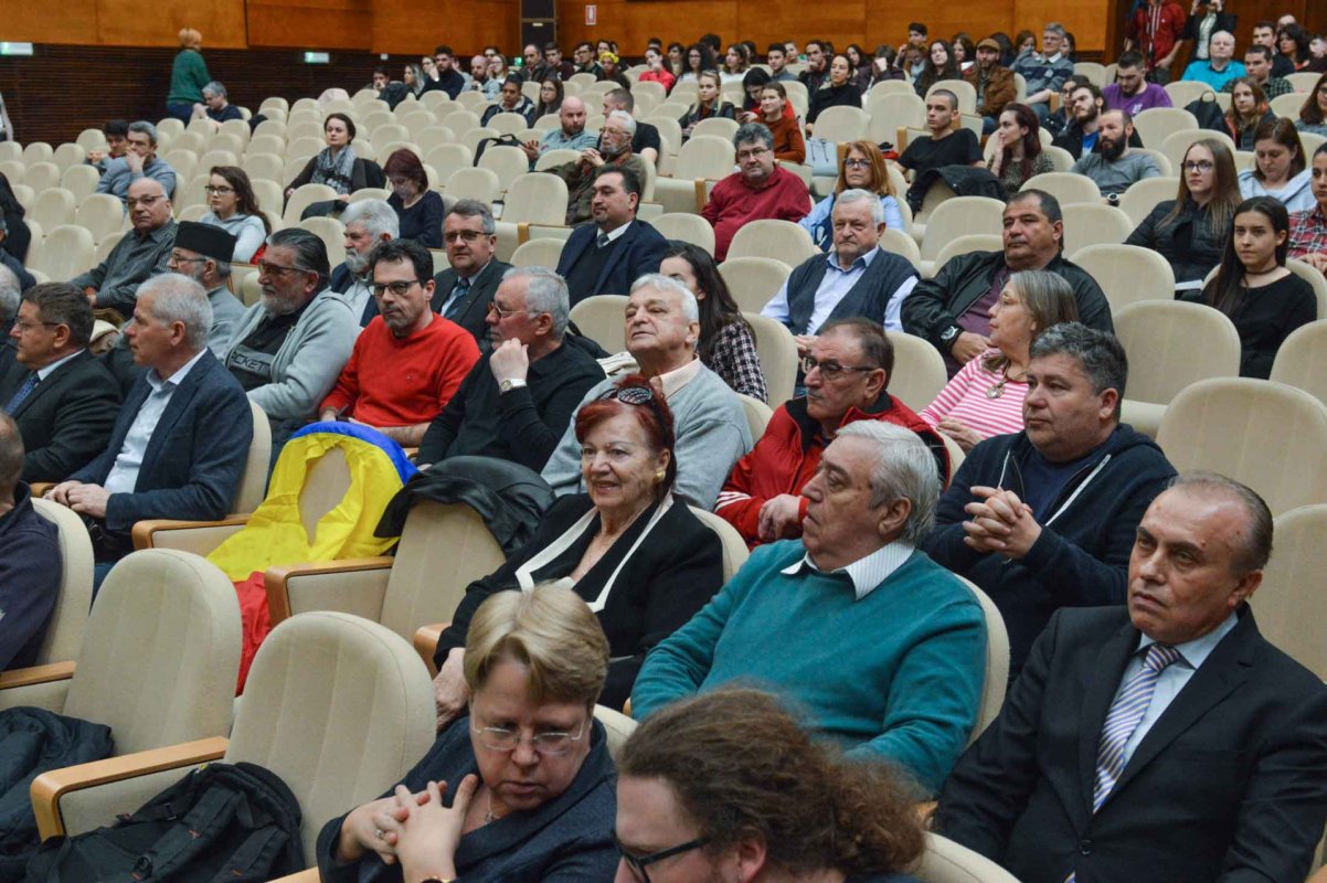 Primul curs universitar transversal dedicat Revoluției din Decembrie 1989, la Timișoara 114127