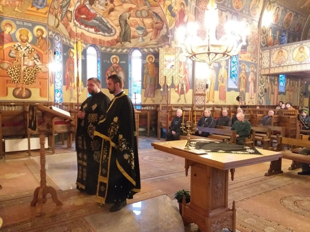 Serile duhovnicești la Someșul Rece, Huedin 114059