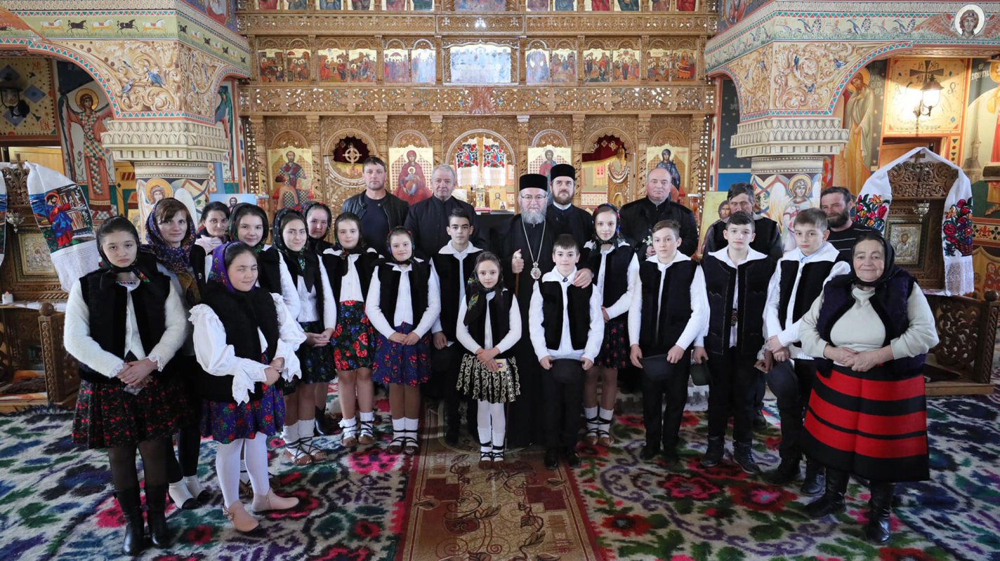 Vizite pastoral-administrative în Protopopiatul Sighet și pe șantierul Palatului Cultural din Sighetu Marmației 113998