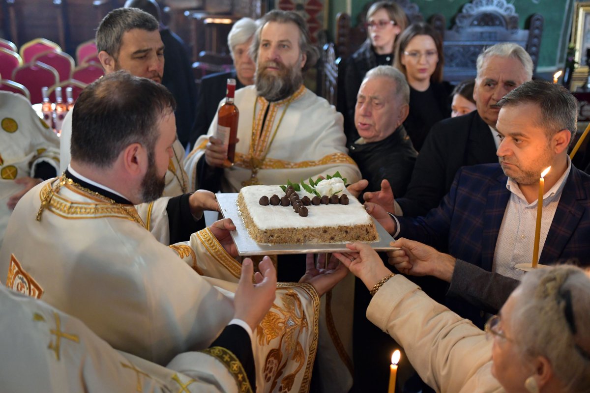 Slujbă de pomenire pentru martirii români din Balcani 113904