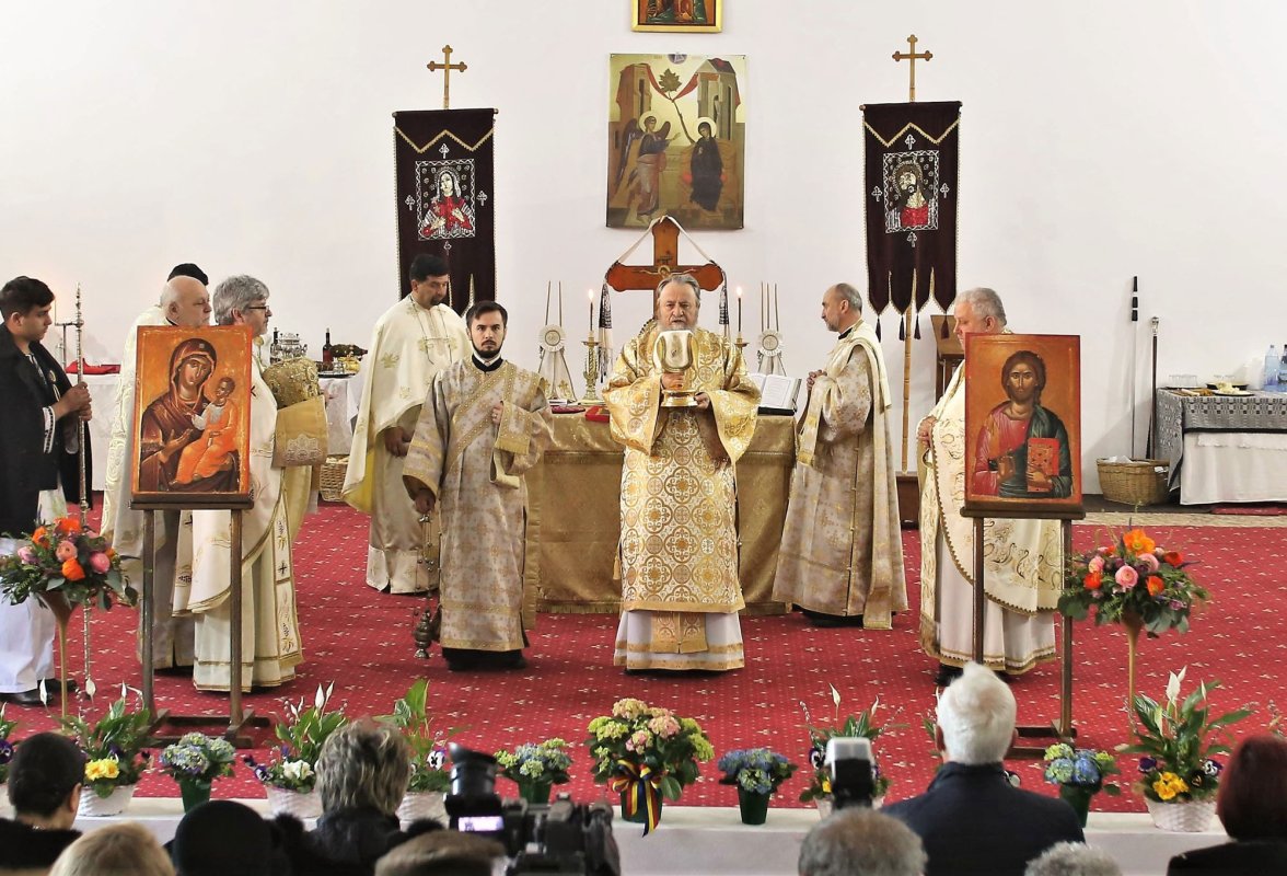 Slujiri arhiereși în Duminica a doua din Postul Sfintelor Paști 113857