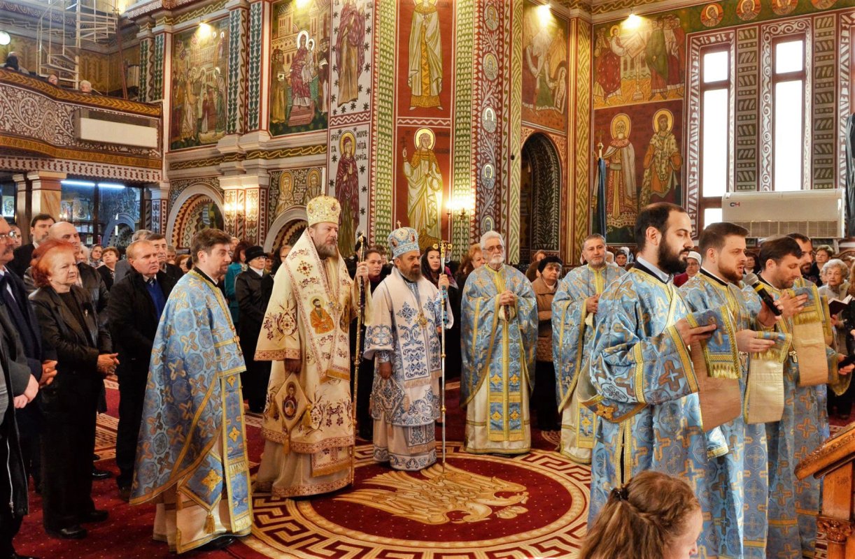 Slujiri arhiereși în Duminica a doua din Postul Sfintelor Paști 113859