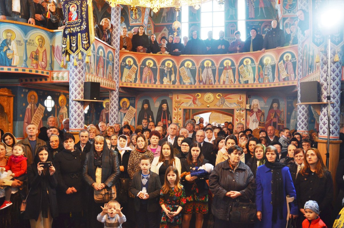 Slujiri arhierești și hramuri la praznicul Bunei Vestiri 113789
