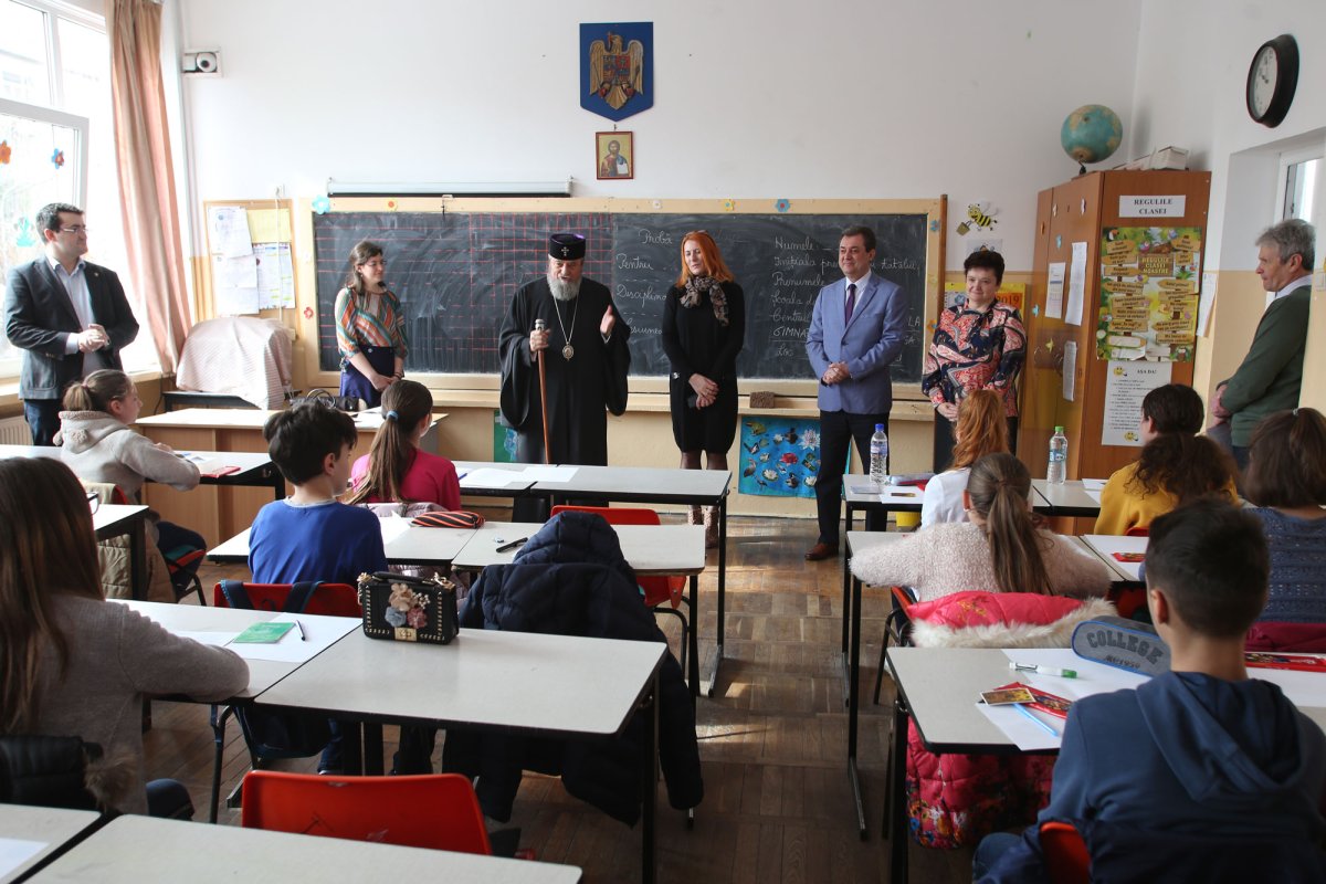 Sute de elevi la olimpiada de religie, etapa județeană 113691